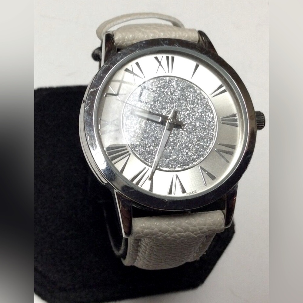 NEW Manhattan By Croton Ladies Watch